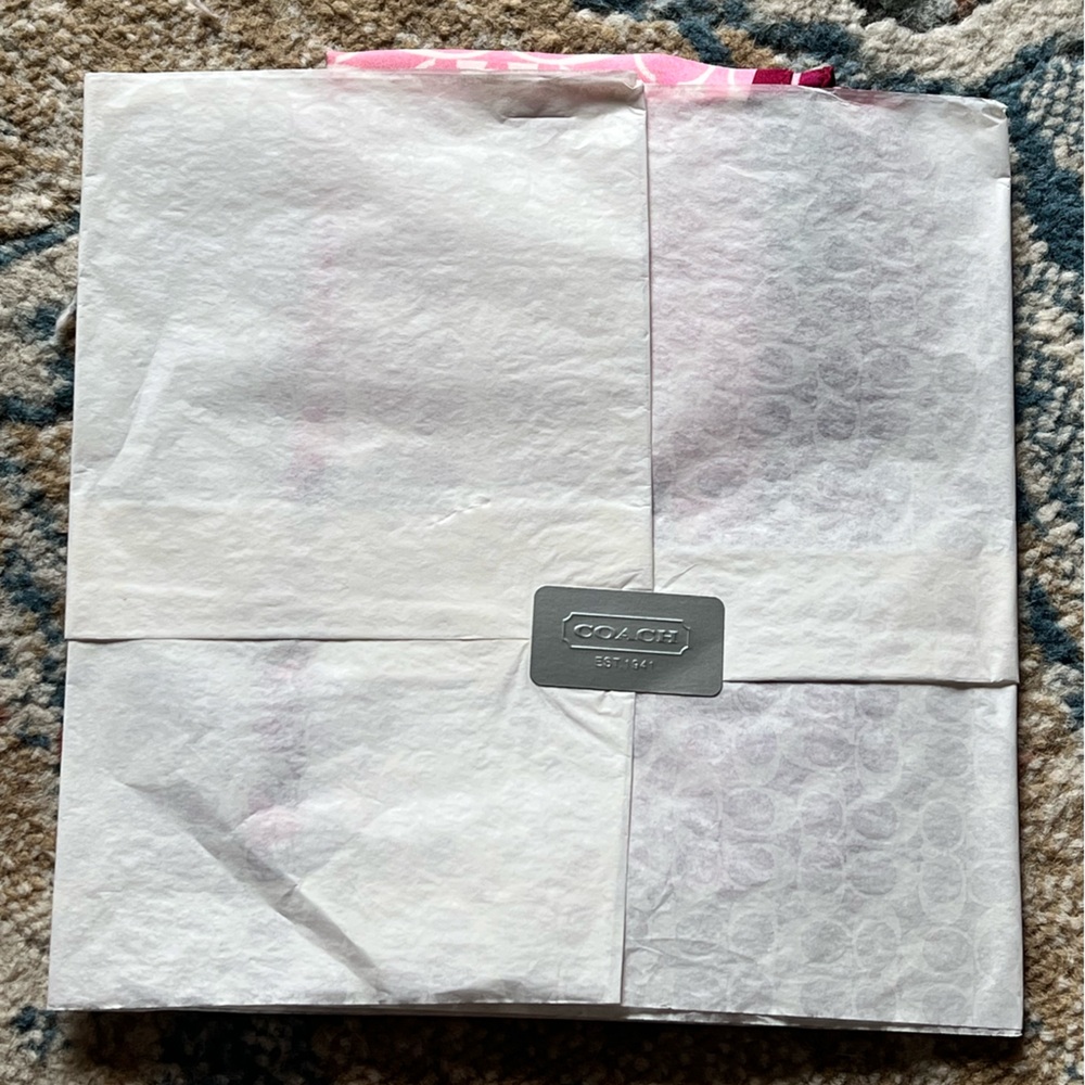 Vintage Coach Monochromatic Pink Scarf Luxurious Wrap - Picture 7 of 7